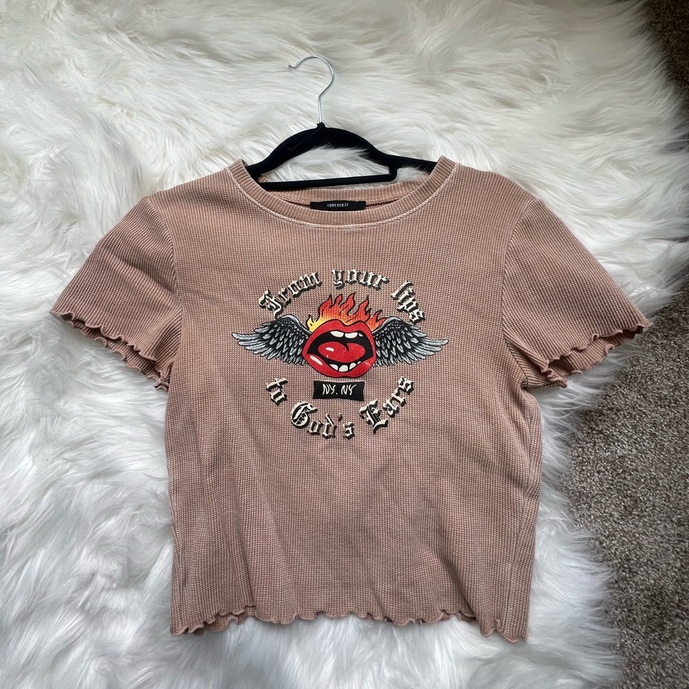 Forever 21 Brown Graphic Baby Tee in size Medium